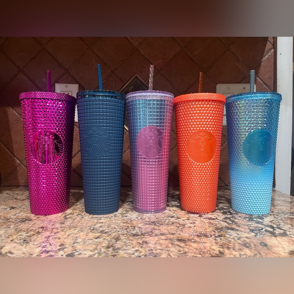 28 Starbucks Tumblers!